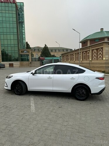 BYD  2025, 60,000 km - 1.5 l - Bakı