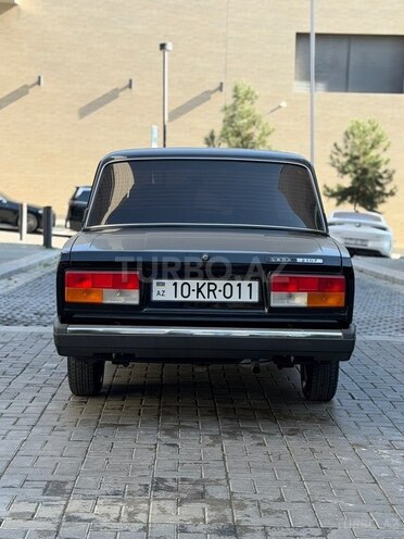 LADA (VAZ) 2107-15