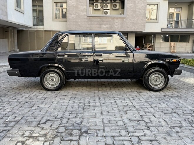 LADA (VAZ) 2107-13