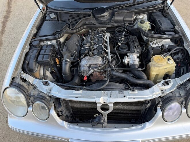 Mercedes E 270 1999, 517,000 km - 2.7 l - Cəlilabad