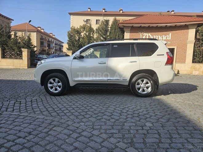 Toyota Land Cruiser Prado 2012, 203,000 km - 2.7 л - Bakı