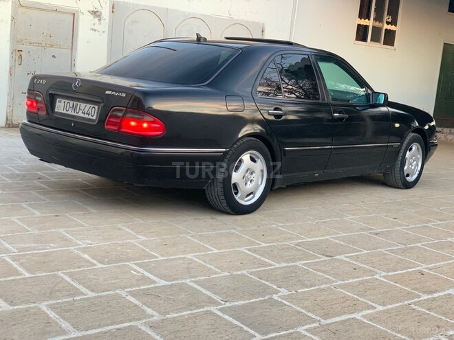 Mercedes E 240 1998, 400,000 km - 2.4 l - Hacıqabul