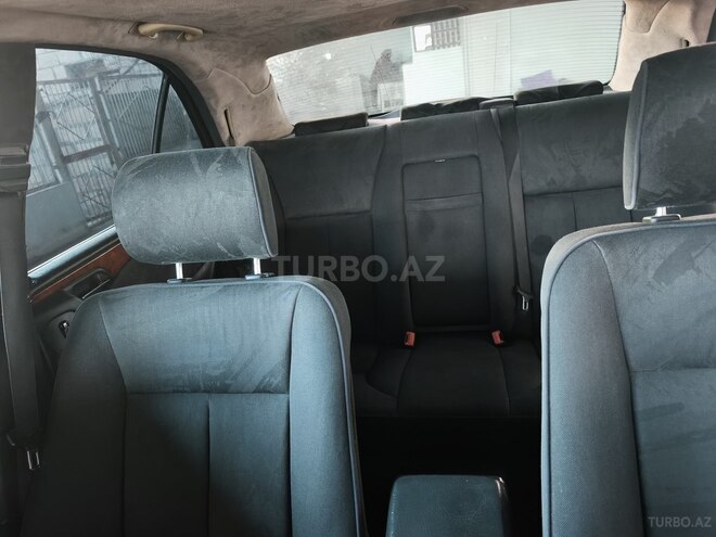 Mercedes E 240 1998, 400,000 km - 2.4 l - Hacıqabul