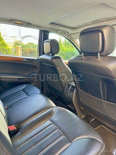 Mercedes ML 350 4MATIC-14