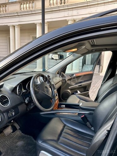Mercedes ML 350 4MATIC-9