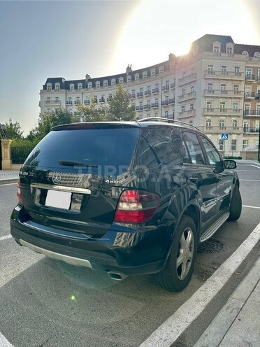 Mercedes ML 350 4MATIC-15