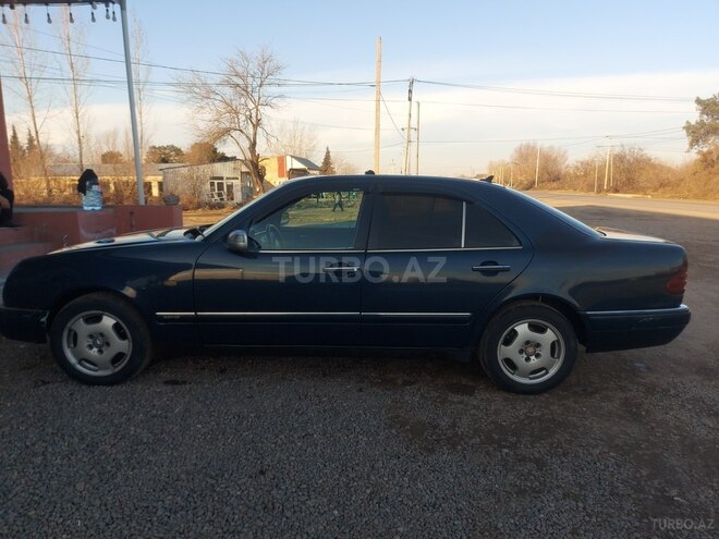 Mercedes E 220 1998, 643,321 km - 2.2 l - İmişli