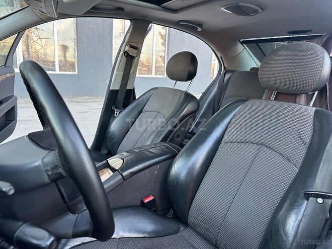 Mercedes E 320 2002, 388,000 km - 3.2 l - Göyçay