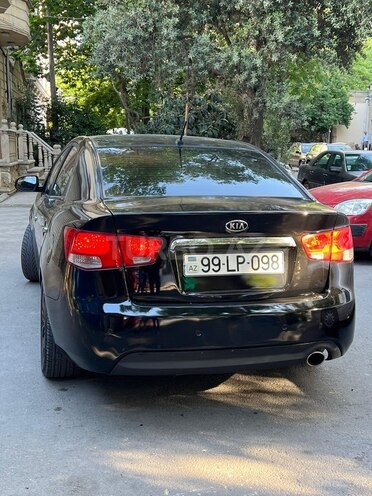 Kia Cerato-3