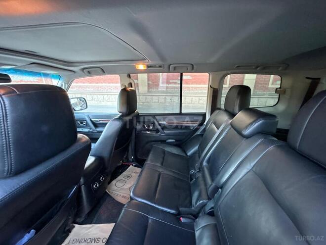 Mitsubishi Pajero 2008, 68,246 km - 3.0 л - Gəncə