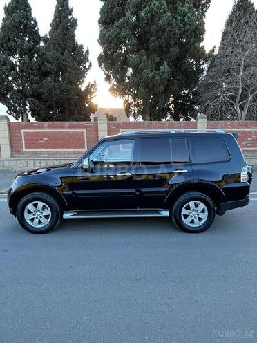 Mitsubishi Pajero 2008, 68,246 km - 3.0 л - Gəncə