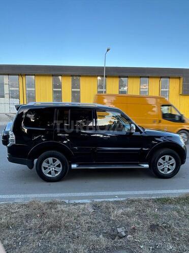 Mitsubishi Pajero 2008, 68,246 km - 3.0 л - Gəncə
