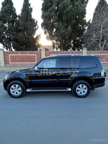 Mitsubishi Pajero 2008, 68,246 km - 3.0 л - Gəncə