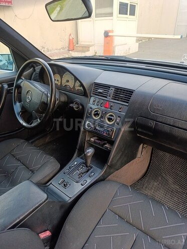 Mercedes C 240 1998, 349,000 km - 2.4 l - Bakı