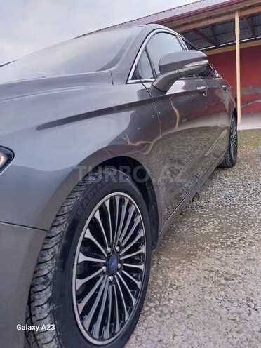 Ford Fusion (North America) 2014, 296,578 km - 2.0 l - Sabirabad