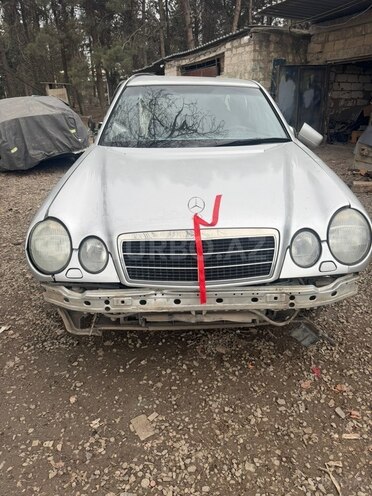 Mercedes E 240 1999, 265,355 km - 2.4 l - Ağstafa