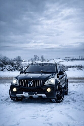 Mercedes GL 500 4MATIC 2008, 273,000 km - 5.5 l - Bakı
