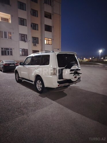 Mitsubishi Pajero 2007, 358,265 km - 3.0 l - Xırdalan