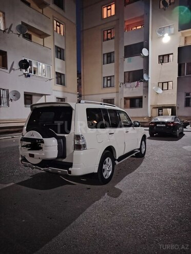 Mitsubishi Pajero 2007, 358,265 km - 3.0 l - Xırdalan