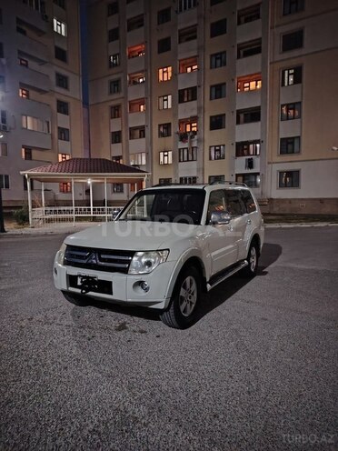 Mitsubishi Pajero 2007, 358,265 km - 3.0 l - Xırdalan