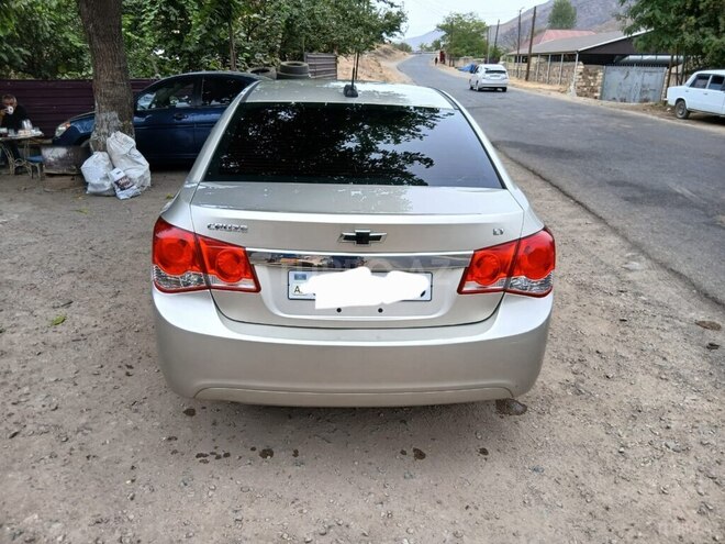 Chevrolet Cruze 2015, 186,600 km - 1.4 l - Tovuz