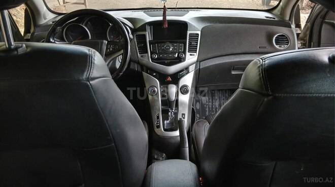 Chevrolet Cruze 2015, 186,600 km - 1.4 l - Tovuz