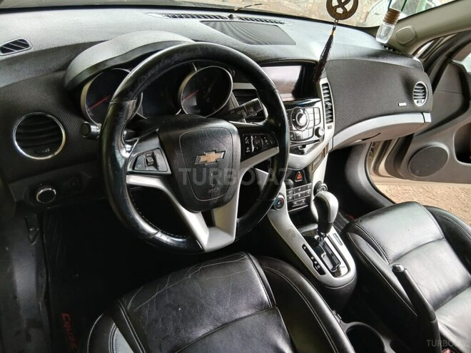 Chevrolet Cruze 2015, 186,600 km - 1.4 l - Tovuz