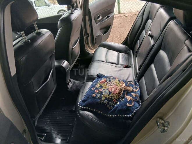 Chevrolet Cruze 2015, 186,600 km - 1.4 l - Tovuz