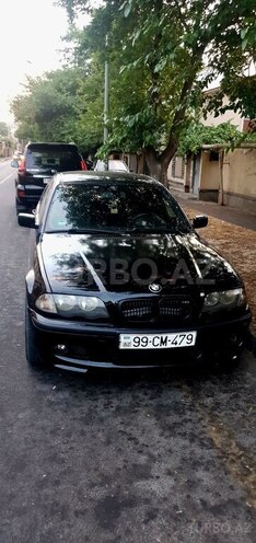 BMW 318-2