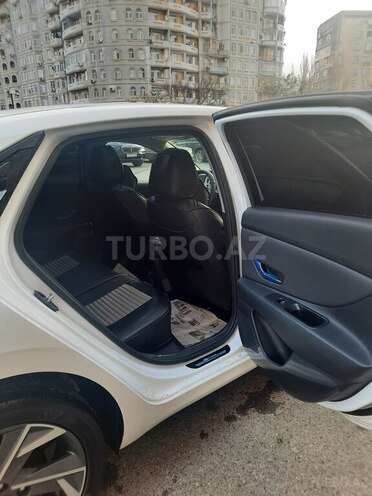 Hyundai Elantra 2024, 23,000 km - 1.6 л - Bakı
