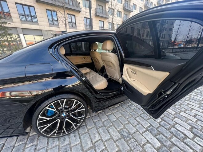 BMW 528-13