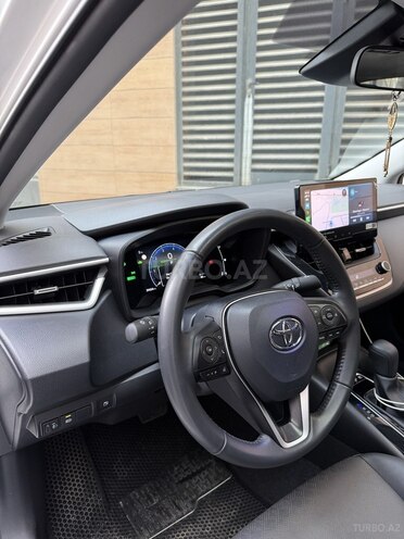 Toyota Corolla-13