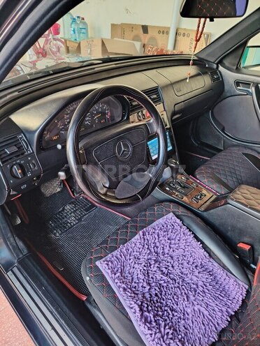 Mercedes C 200 1998, 430,256 km - 2.0 л - Qazax