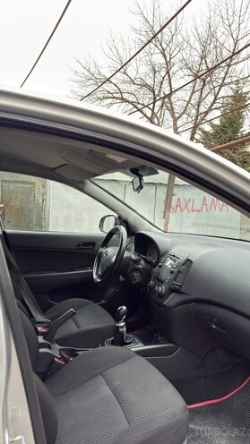 Hyundai i30 2010, 268,257 km - 1.6 л - Bakı