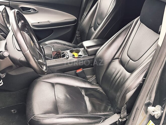 Chevrolet Volt-10