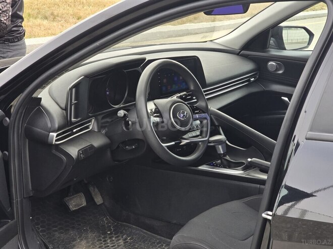 Hyundai Elantra 2022, 105,000 km - 1.6 l - Bakı