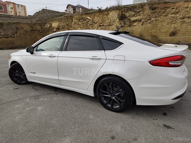 Ford Fusion (North America) 2018, 135,450 km - 2.0 l - Bakı