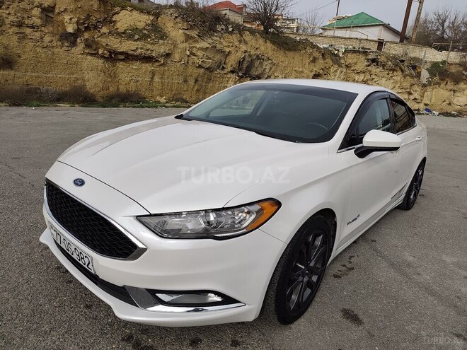 Ford Fusion (North America) 2018, 135,450 km - 2.0 l - Bakı