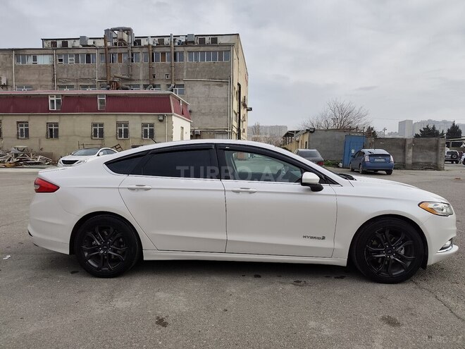 Ford Fusion (North America) 2018, 135,450 km - 2.0 l - Bakı