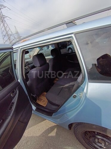 Toyota Corolla 2005, 276,847 km - 1.4 l - Saatlı