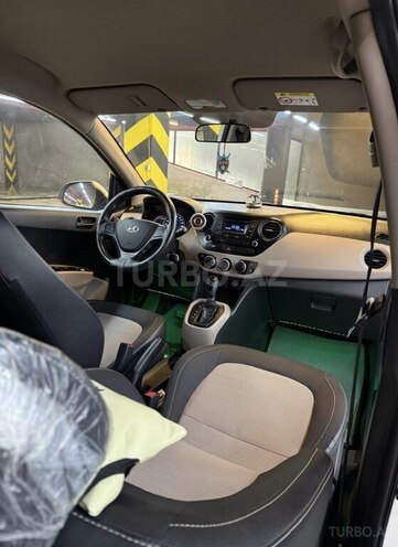 Hyundai i10 2014, 84,100 km - 1.3 l - Bakı
