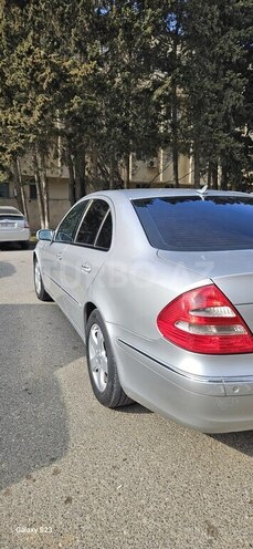 Mercedes E 240 2003, 222,000 km - 2.6 l - Bakı
