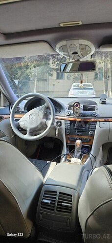 Mercedes E 240 2003, 222,000 km - 2.6 l - Bakı