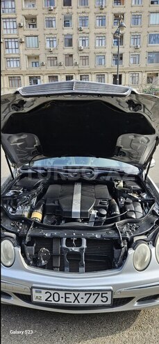 Mercedes E 240 2003, 222,000 km - 2.6 l - Bakı