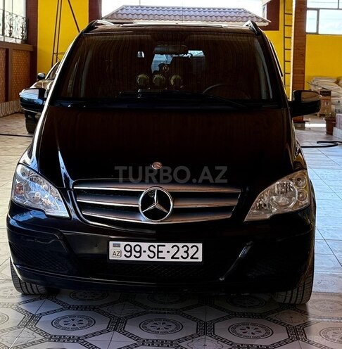 Mercedes Viano-1