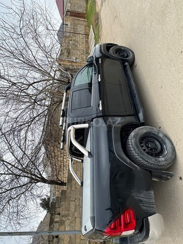 Toyota Hilux 2019, 218,000 km - 2.4 l - Bakı
