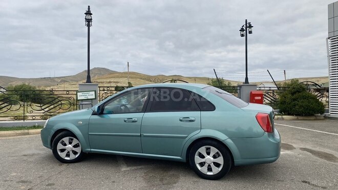 Chevrolet Lacetti-2