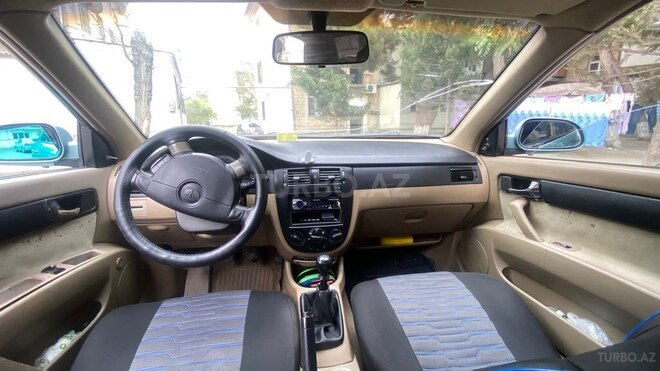 Chevrolet Lacetti-6