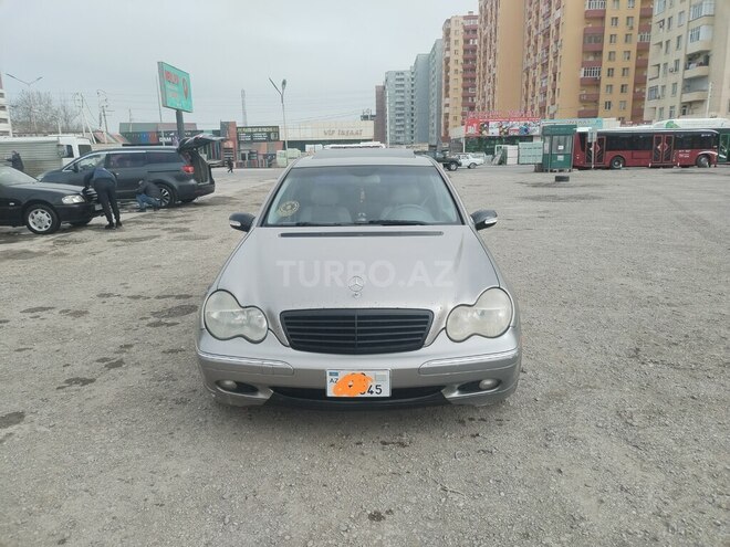 Mercedes C 240 2004, 232,149 km - 2.6 л - Sumqayıt