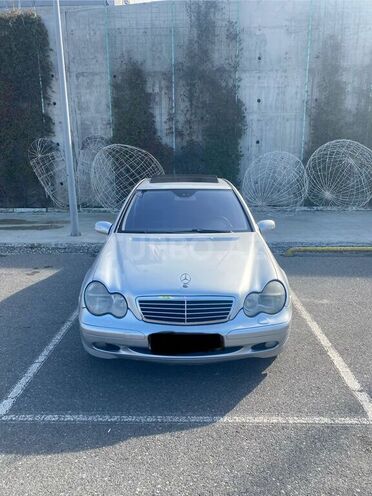 Mercedes C 200 2001, 393,452 km - 2.2 л - Bakı